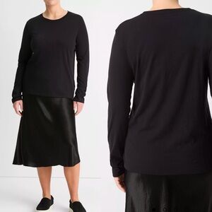 Vince Essential Long Sleeve Crew Neck T-Shirt Black